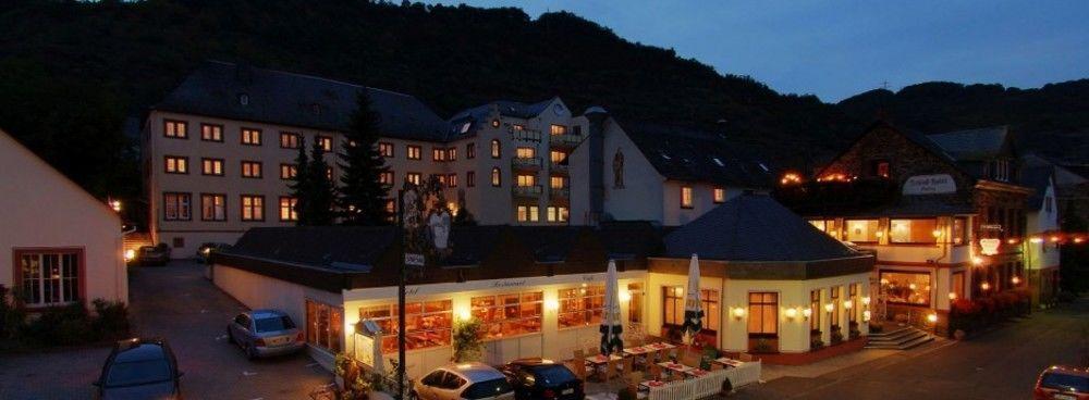 Schloss-Hotel Petry Трайс-Карден Экстерьер фото